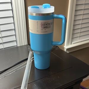 Stanley Sky Blue Quencher Tumbler